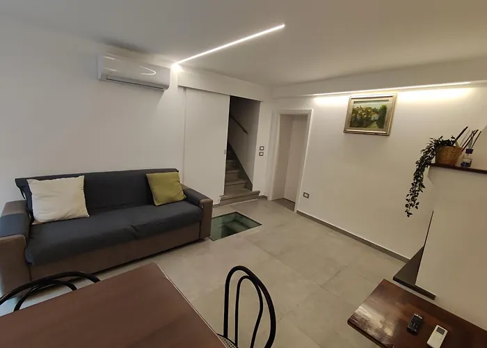 Casa Delle Zie Savoretti 3* 산클레멘테