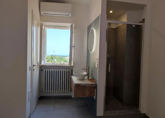 Casa Delle Zie Savoretti 게스트하우스 산클레멘테